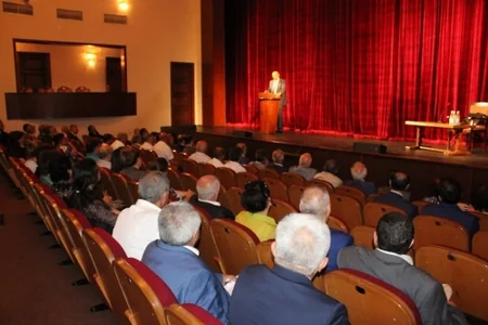 Gəncə Dövlət Kukla Teatrının açılış tarixi məlum olub