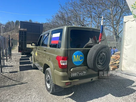 Vehicles of peacekeepers move unhindered on Khankandi-Lachin road