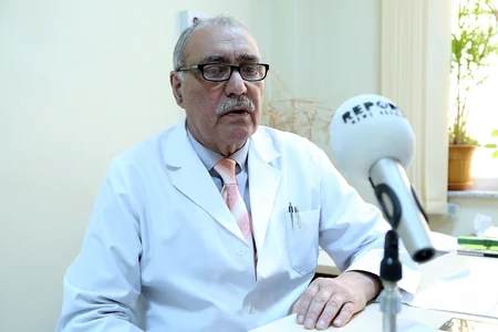 Azərbaycanın baş allerqoloqu: “İnsanların kütləvi şəkildə müayinə olunması lazımdır” - MÜSAHİBƏ