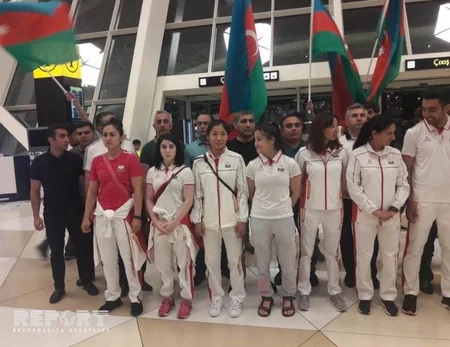 Azərbaycan idmançıları II Avropa oyunlarına yola salınıb - FOTO