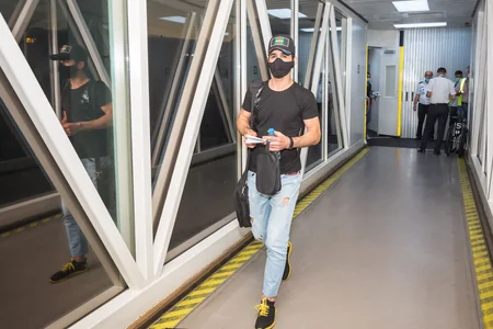 AZAL доставил из Украины 155 граждан Азербайджана