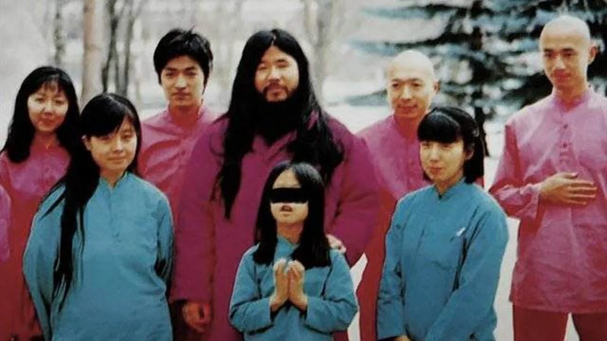 Yaponiyada Aum Sinrikyo sektasının təsisçisi edam edilib
