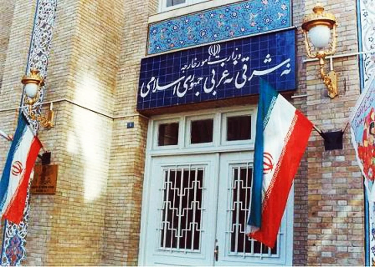 FM: Tehran would continue developing its missile program