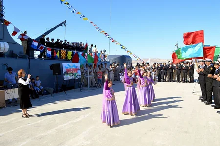 Azərbaycan ordusunun hərbi hissələrdə bayram tədbirləri keçirilir