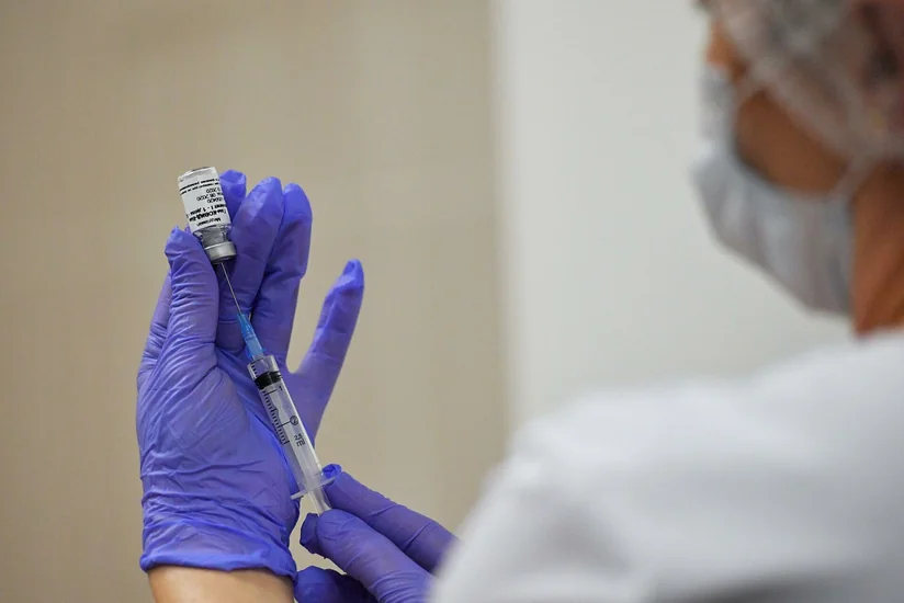 ВОЗ не рекомендует вводить паспорта вакцинации из-за недостатка вакцин