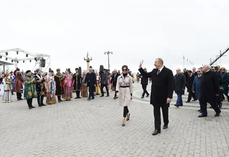 Prezident İlham Əliyev Novruz bayramı münasibətilə ümumxalq şənliyində iştirak edib - YENİLƏNİB