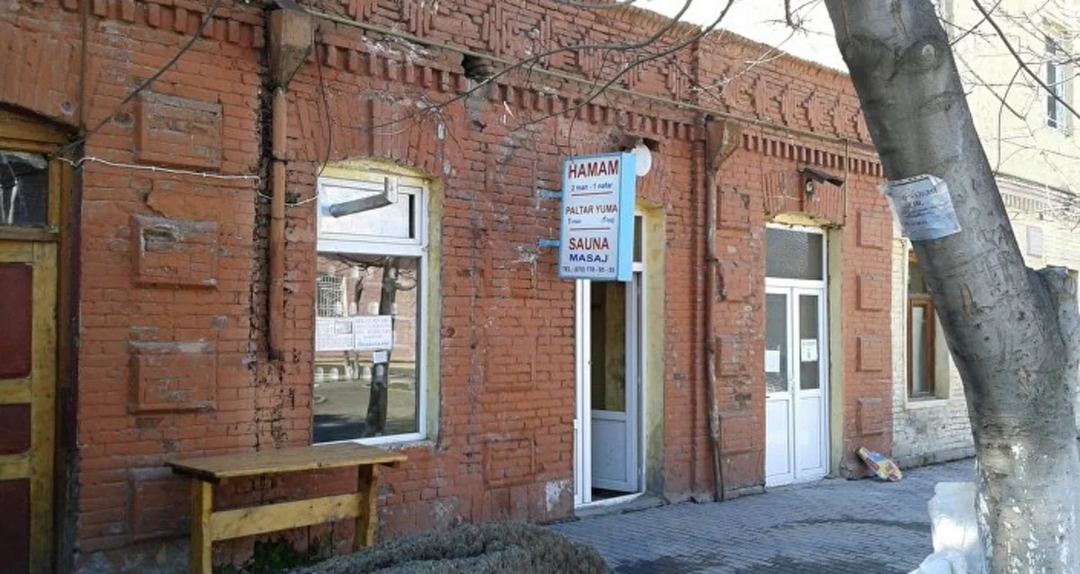 Qazaxda karantin rejimini pozan hamam aşkarlanıb, həbs edilən və cərimələnənlər var