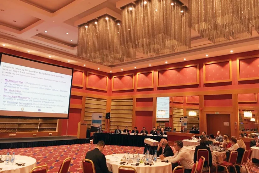 Bakıda Elektronlaşma vasitəsilə beynəlxalq ticarət və nəqliyyatın asanlaşdırılması mövzusunda seminar keçirilir