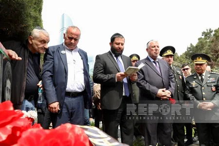Почтена память национального героя Альберта Агарунова