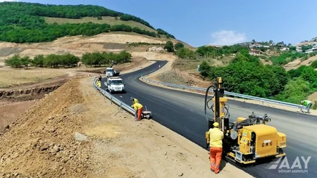 Laçın şəhərindən yan keçən yeni avtomobil yolunun tikintisi yekunlaşır