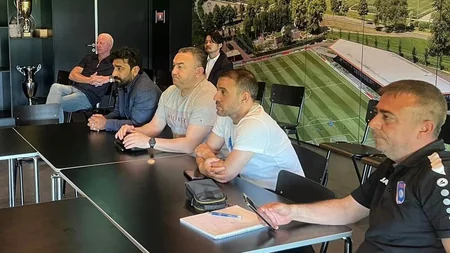 Turan Tovuzun baş məşqçisi Niderlanda gedib