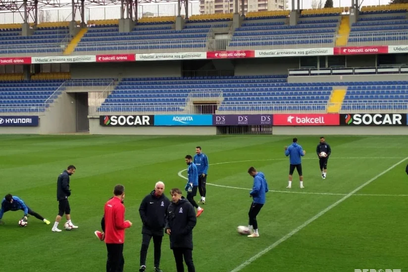 Nikola Yurçeviç jurnalistlərdən yığmaya futbolçu təklif etmələrini istəyib - FOTO