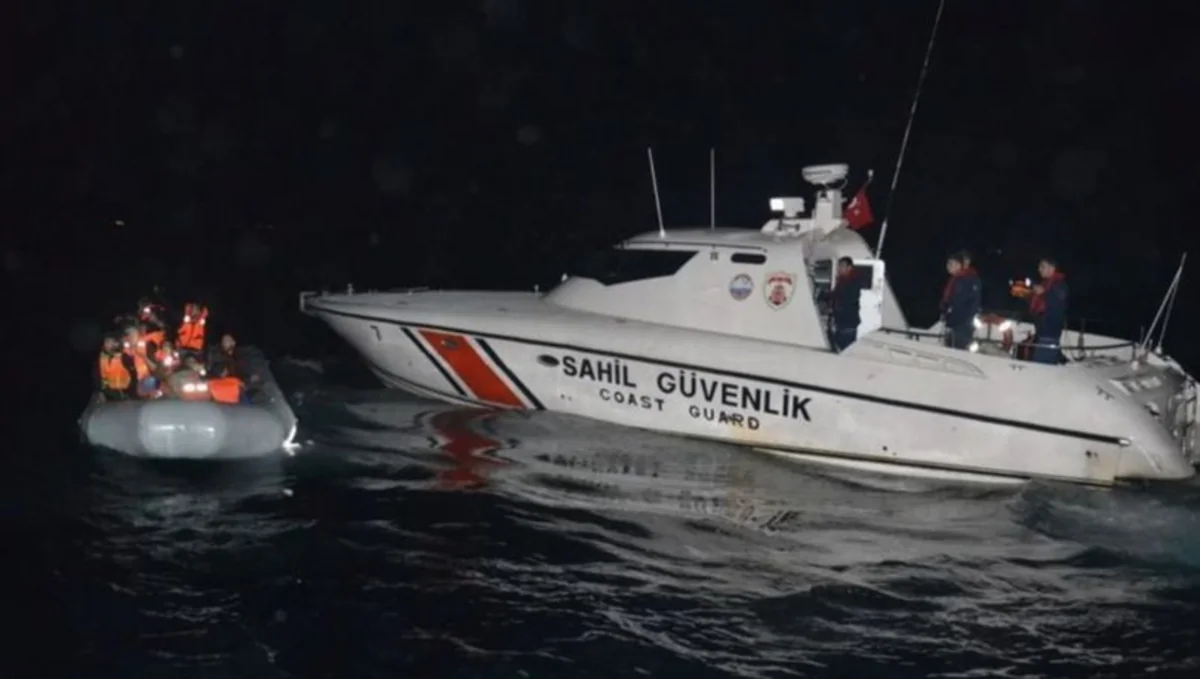 Türkiyə sahillərində onlarla qanunsuz miqrant saxlanılıb