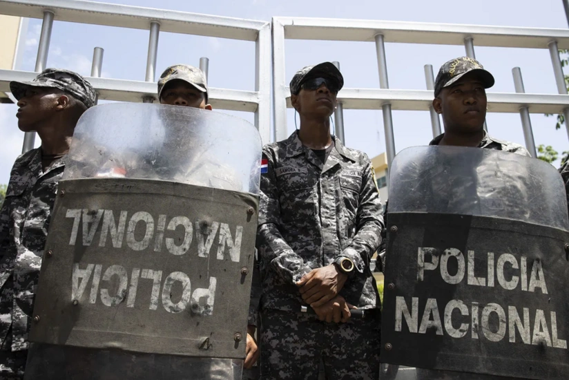 Dominikanın ətraf mühit naziri yaxın dostu tərəfindən güllələnib