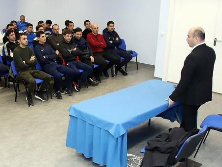 Hakimlərə danışılmış oyunlarla bağlı seminar keçirilib