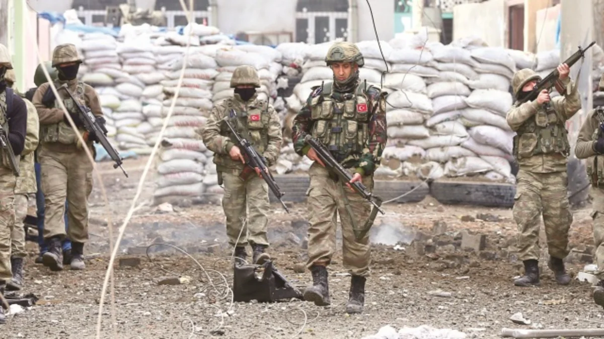 Türkiyə hərbçiləri Çukurcada 57 terrorçunu zərərsizləşdirib