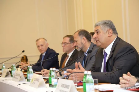 Azad Rəhimov: Komanda növlərində yığmalarımızın yüksək səviyyədə çıxış etməsini istərdik