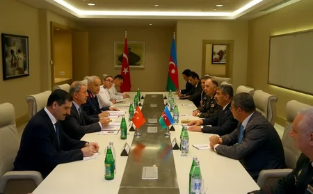 Qəbələdə Azərbaycan və Türkiyə Müdafiə nazirlərinin görüşü keçirilib