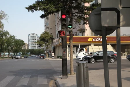 Bakının bəzi yollarında dəyişikliklər edilib - SİYAHI