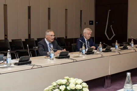 “ACWA Power” ilə Azərbaycanda KES-in istismara veriləcək tarixi dəqiqləşdirilib