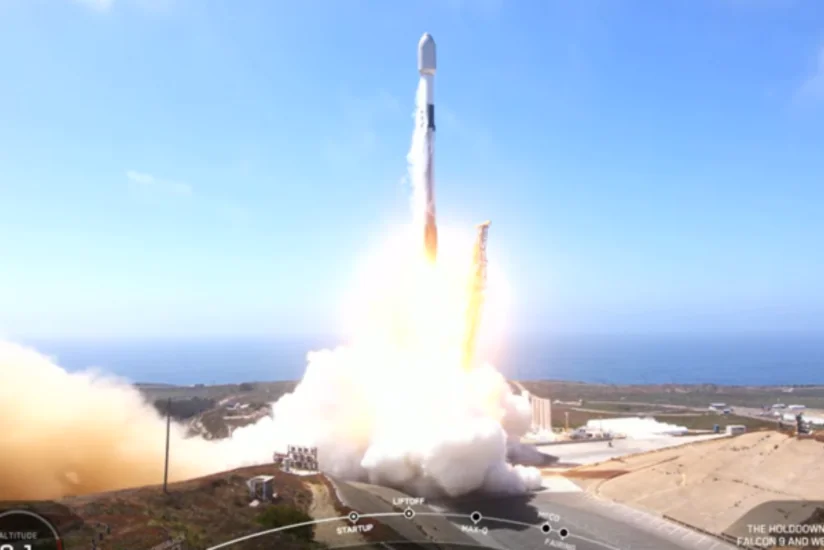 Ракета компании SpaceX стартовала на орбиту с новой группой интернет-спутников Starlink