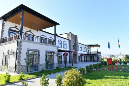 Prezident və birinci xanım Zəngilanda “Ağıllı kənd”in açılışını ediblər