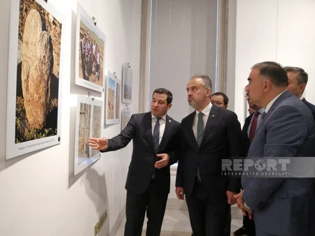 Bursada İltəriş Qutluq Xaqan Memorial Kompleksi və Kitabəsinin təqdimatı keçirilib