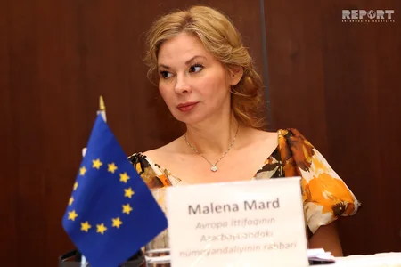 “Siyasi partiyaların maliyyələşdirilməsində şəffaflıq: siyasi partiyaların maliyyə hesabatlarının təqdim edilməsi” mövzusunda seminar başlayıb