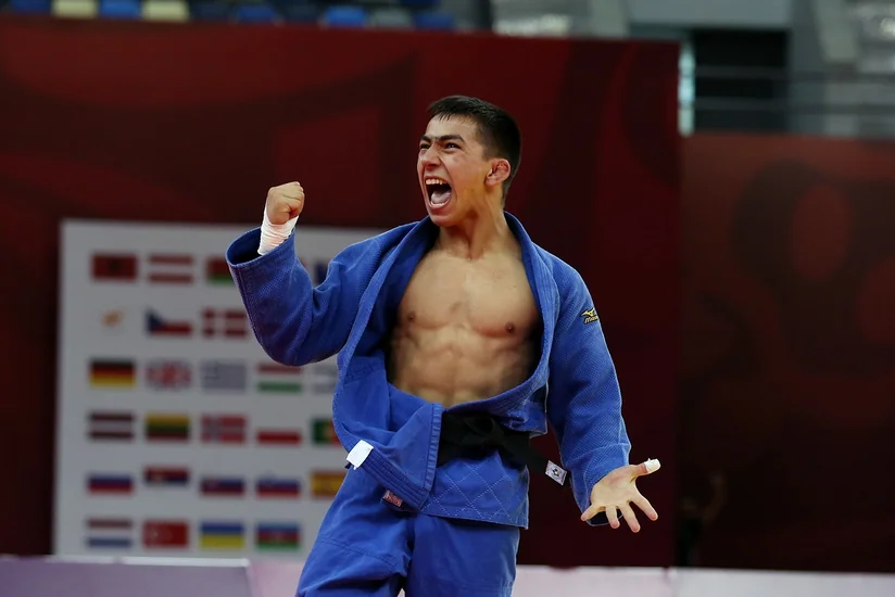 Turan Bayramov: EYOF-dakı qızıl medalımı valideynlərimə və məşqçilərimə həsr edirəm