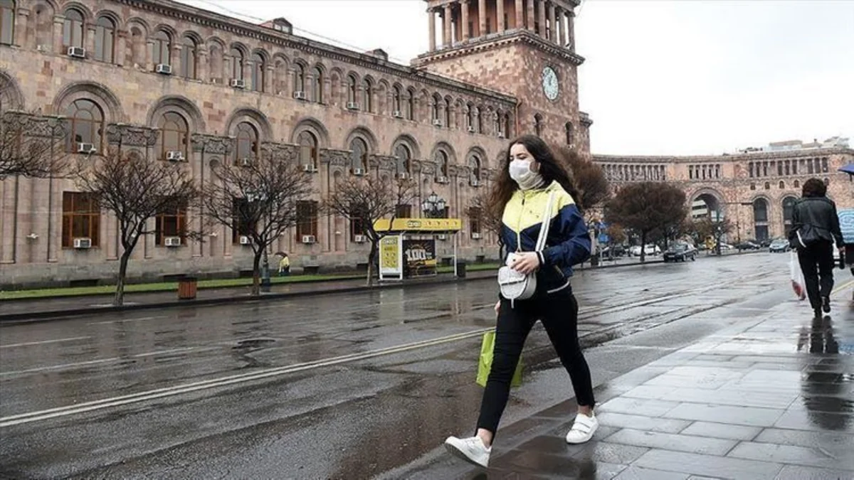 Ermənistanda koronavirusdan daha bir nəfər ölüb