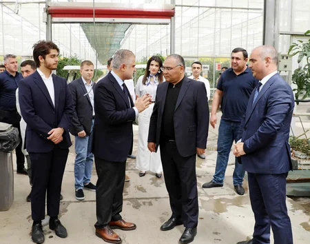 Özbəkistan kənd təsərrüfatı naziri Green Techdə Tahir Gözelin qonağı olub
