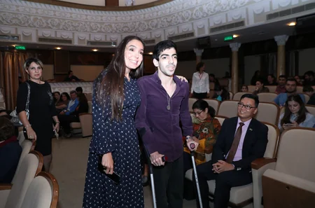 Leyla Əliyeva “Arqonavtlar” beynəlxalq inklüziv tamaşasında iştirak edib - FOTO