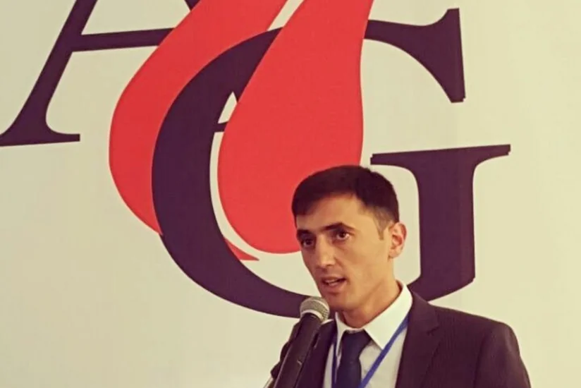 Tural Abbaslı rəhbəri olduğu partiyanın qurultay sənədlərini Ədliyyə Nazirliyinə təqdim edib