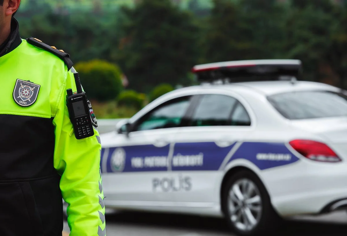 Yol polisi “Təmiz hava” aylığı ilə bağlı sürücülərə müraciət edib