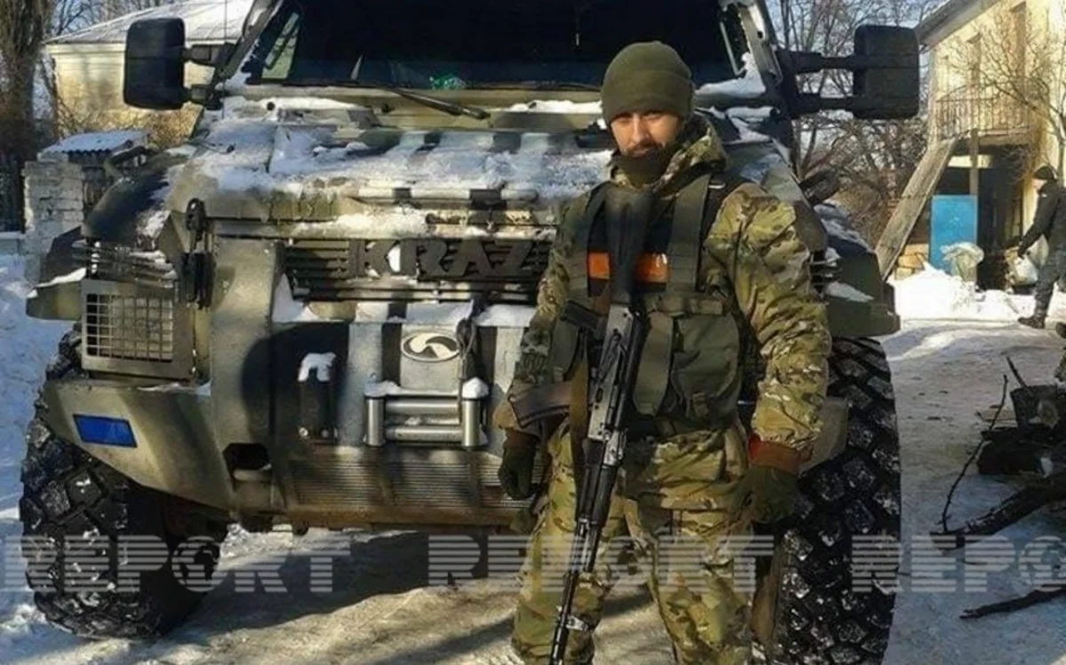Посол Украины почтил память азербайджанца, погибшего в боях за Мариуполь