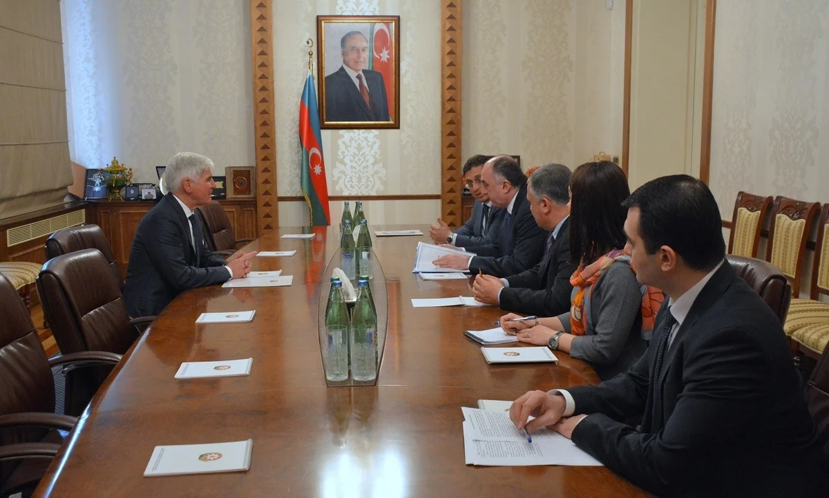 Elmar Mammadyarov received incoming Honorary Consul of Azerbaijan to Austria
