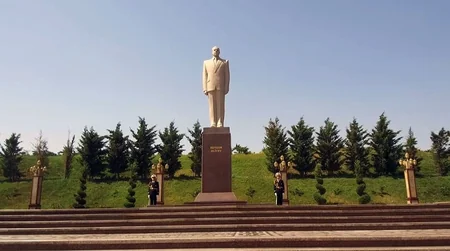 Rusiya Müdafiə Nazirliyinin nümayəndə heyəti Azərbaycanda işgüzar səfərdədir