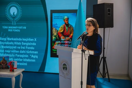 Bakıda türkmən şairi və mütəfəkkiri Məhtimqulu Fraqinin yeni şeirlər toplusunun təqdimatı olub