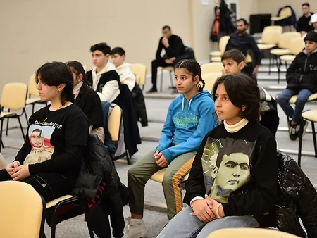 Ümumdünya Uşaq Hüquqları Gününə həsr edilmiş futbol tədbiri keçirilib