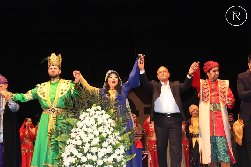 Musiqili Teatrda “Bağdadda bir gün” tamaşasının premyerası olub