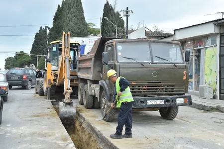 Azərsu Bakının 10 yaşayış məntəqəsində içməli su və kanalizasiya sistemini yenidən qurur