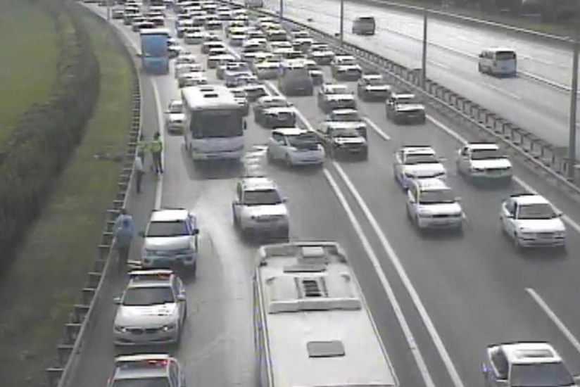 Hava limanı yolunda qəza baş verib