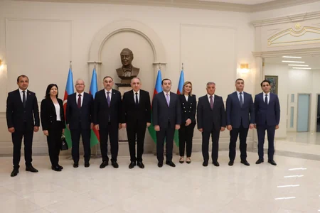 Kamran Əliyev Türkiyədə bir sıra şəxslərlə görüşüb, əməkdaşlıq imkanları müzakirə olunub