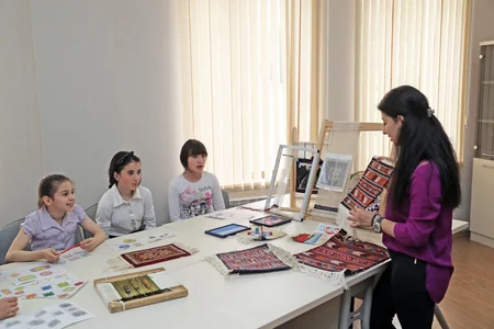 Regional İnkişaf İctimai Birliyi uşaqlar və gənclər üçün təsviri sənət sahəsində təlimlər təşkil edib