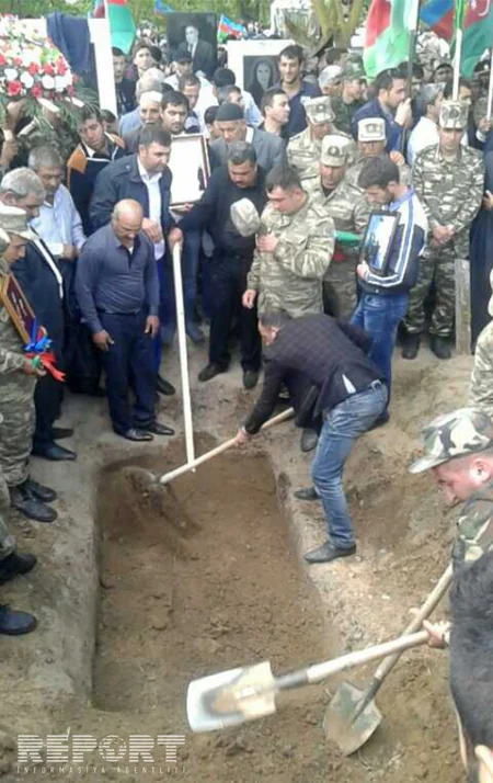 Azərbaycanın iki şəhidi torpağa tapşırılıb - ƏLAVƏ OLUNUB
