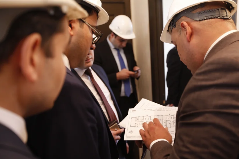 MİDA-nın Yasamal Yaşayış Kompleksində İpoteka və Kredit Zəmanət Fondunun nümayəndələri ilə görüş olub