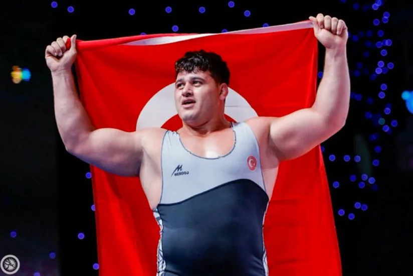 Rıza Kayaalp 11 qat Avropa çempionu olub
