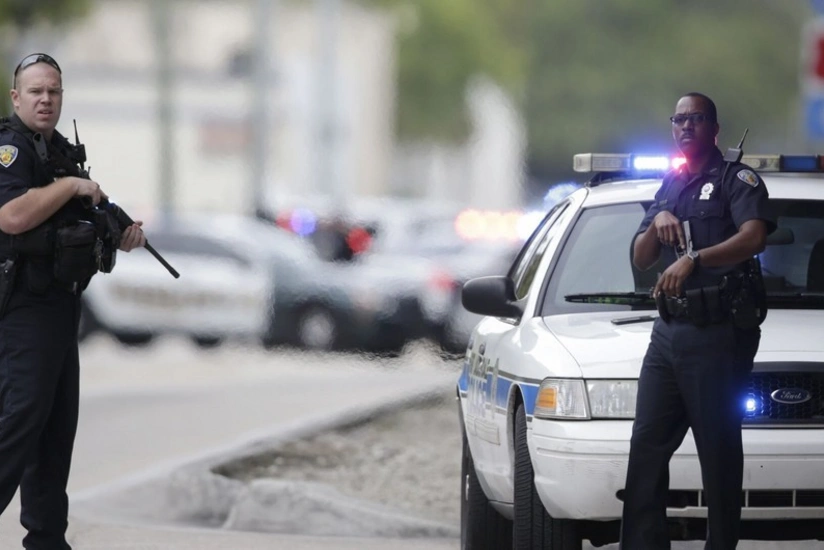 Vaşinqtonda atəş açılıb, ölən və yaralananlar var
