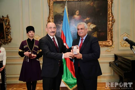 Mədəniyyət və incəsənət xadimlərinə orden, medal və fəxri adlar təqdim edilib