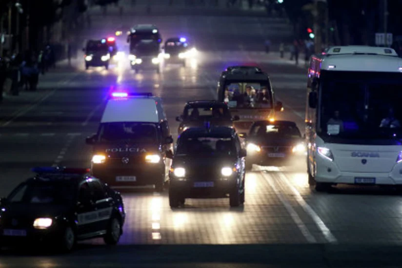 Stones thrown at Olympic press bus in Rio
